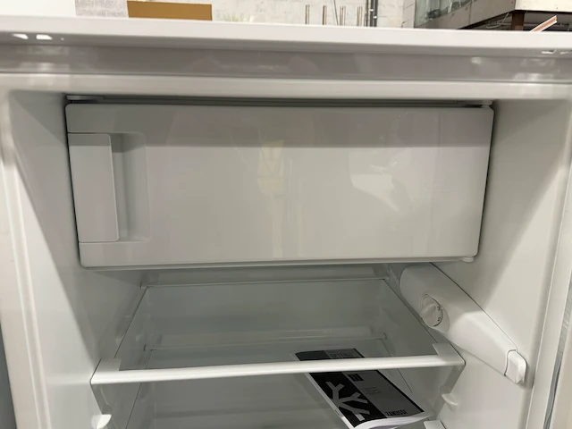 Zanussi koelkast met vriesvak, 103 cm hoog - afbeelding 5 van  9
