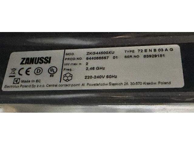 Zanussi microgolfoven met grillfunctie, 45 cm hoog - afbeelding 6 van  7