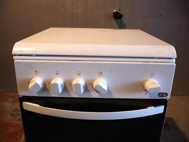 Zanussi oven met kookplaat gas - afbeelding 6 van  12