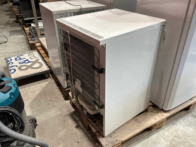 Zanussi tt160c koelkast - afbeelding 2 van  5