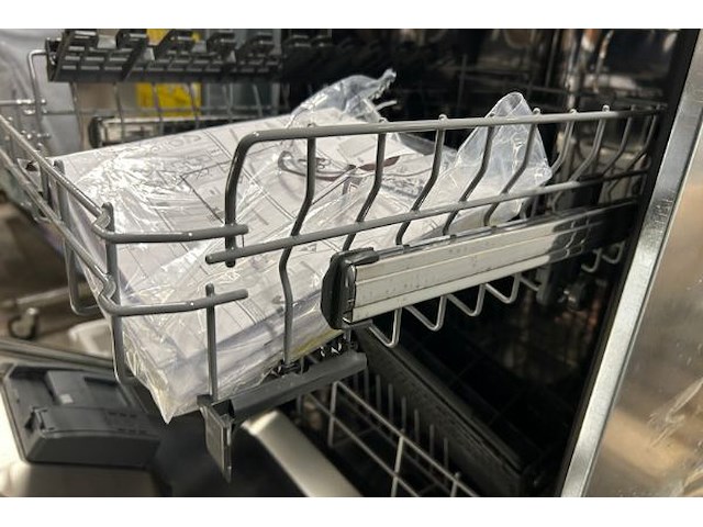 Zanussi vaatwas + bestekmand - afbeelding 7 van  9