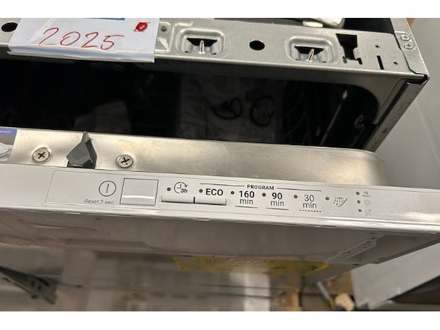 Zanussi vaatwas + bestekmand - afbeelding 8 van  9