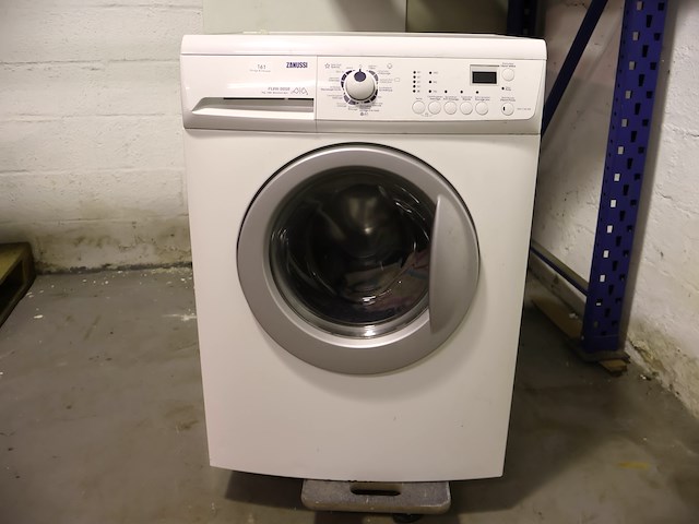 Zanussi wasmachine - afbeelding 1 van  8