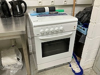 Zanussi zce 6600w 4-pits kookfornuis met oven - afbeelding 1 van  6