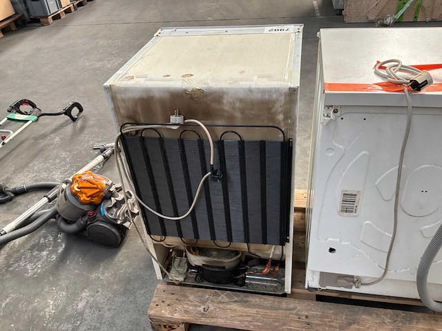 Zanussi zi 6160 inbouwkoelkast - afbeelding 3 van  4