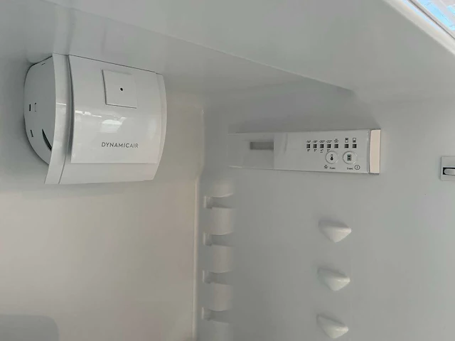 Zanussi znhn18fs1 inbouw combi-koelkast - afbeelding 8 van  8