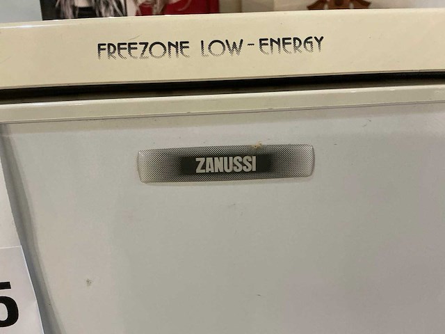 Zanussi zt165rm koelkast - afbeelding 2 van  5