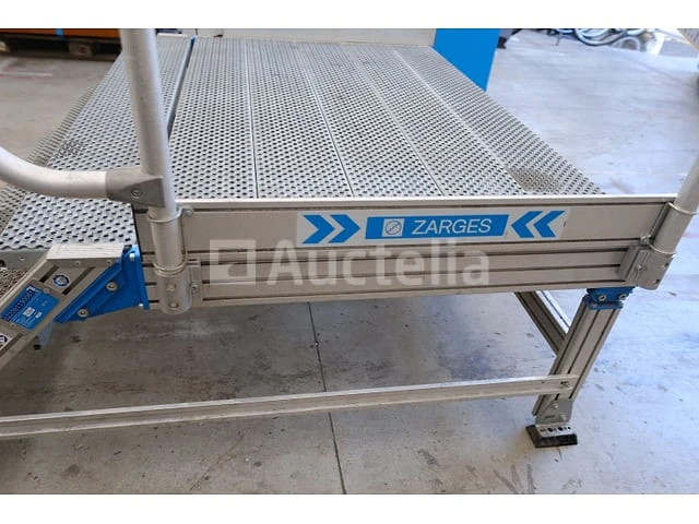 Zarges aluminium voetbrugtrap - afbeelding 6 van  6
