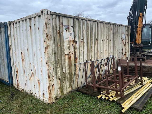 Zeecontainer 20ft - afbeelding 1 van  8