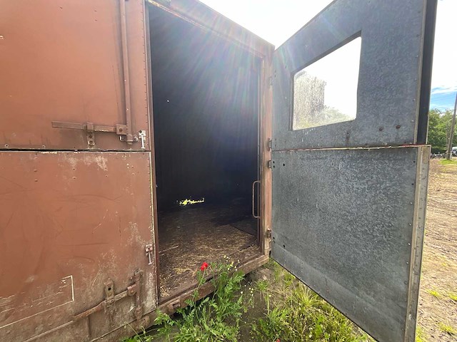 Zeecontainer / paardenstal - afbeelding 2 van  16