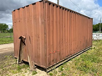 Zeecontainer / paardenstal - afbeelding 1 van  16