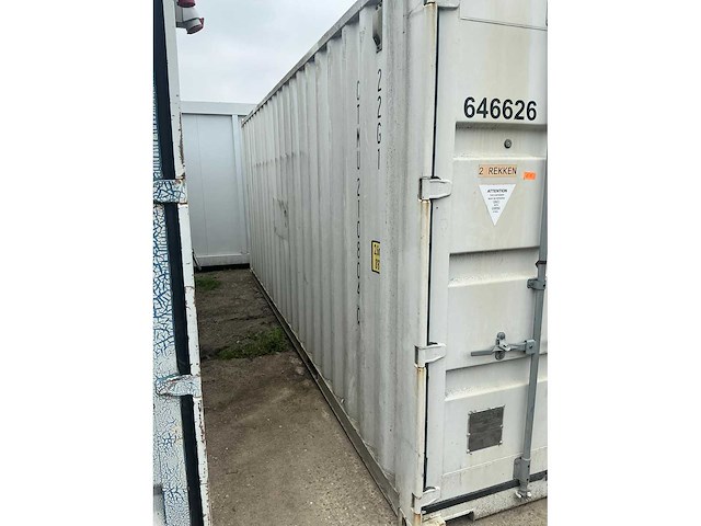 Zeecontainer / werfcontainer 20ft - afbeelding 2 van  9