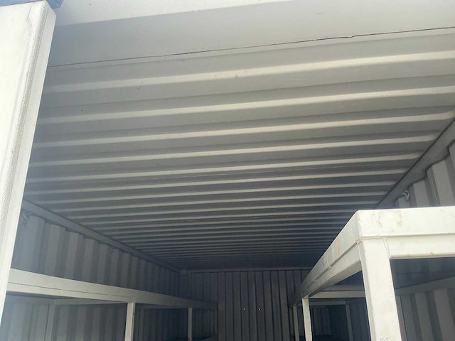 Zeecontainer / werfcontainer 20ft - afbeelding 8 van  9