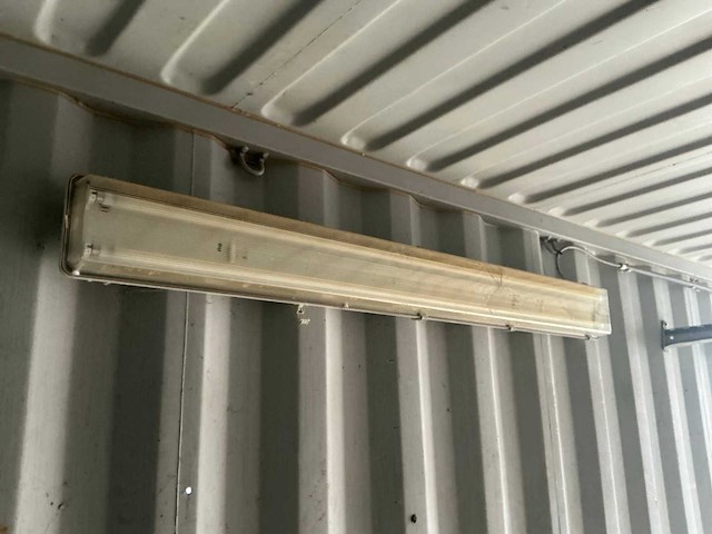 Zeecontainer / werfcontainer 20ft - afbeelding 2 van  12