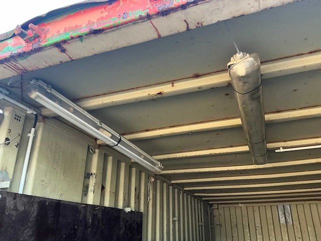 Zeecontainer / werfcontainer 20ft - afbeelding 5 van  13