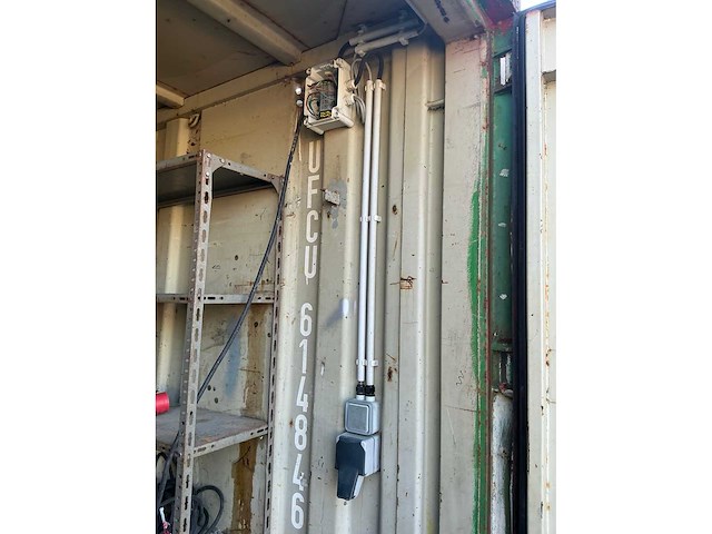 Zeecontainer / werfcontainer 20ft - afbeelding 11 van  13