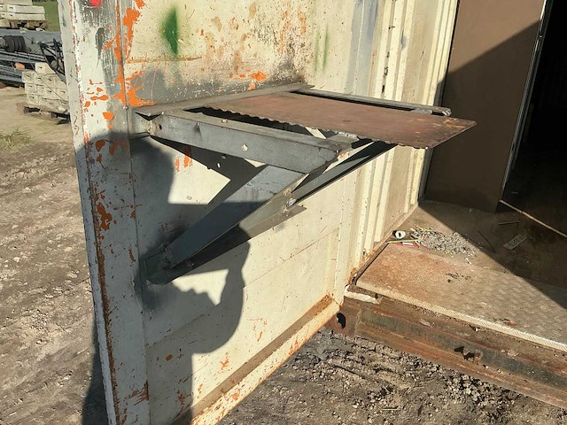 Zeecontainer / werfcontainer 20ft - afbeelding 22 van  22