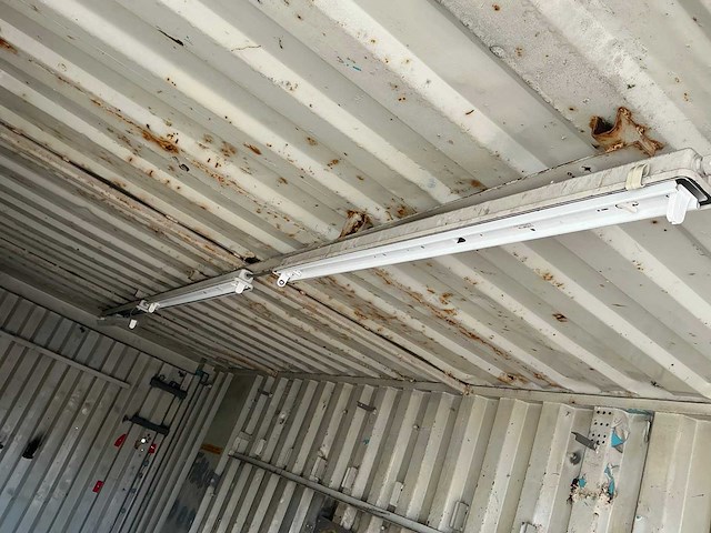 Zeecontainer / werfcontainer 20ft - afbeelding 6 van  15