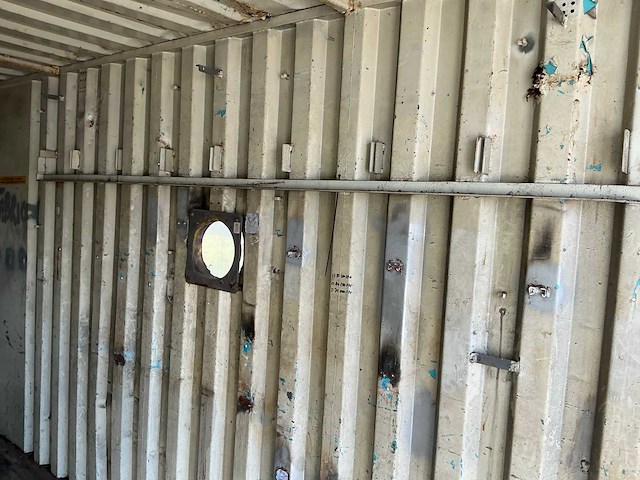 Zeecontainer / werfcontainer 20ft - afbeelding 7 van  15