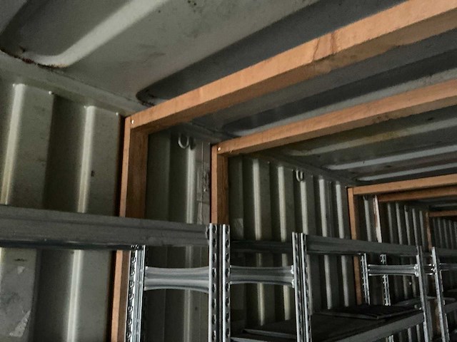 Zeecontainer - afbeelding 2 van  8