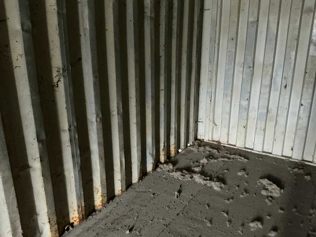 Zeecontainer - afbeelding 9 van  19