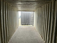 Zeecontainer - afbeelding 10 van  19