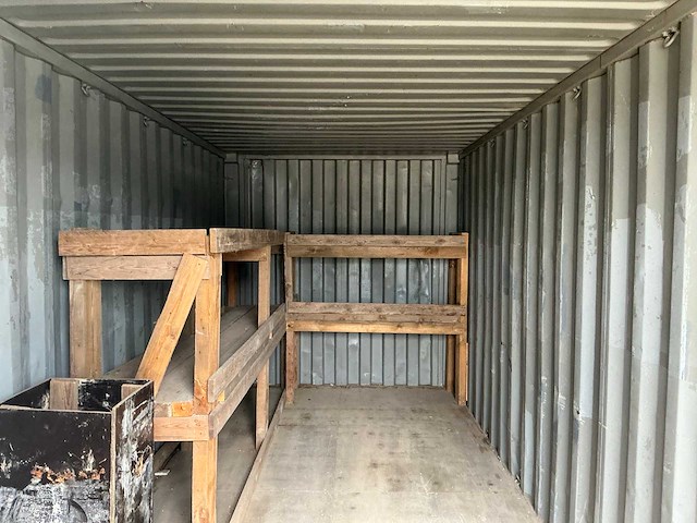 Zeecontainer - afbeelding 5 van  9