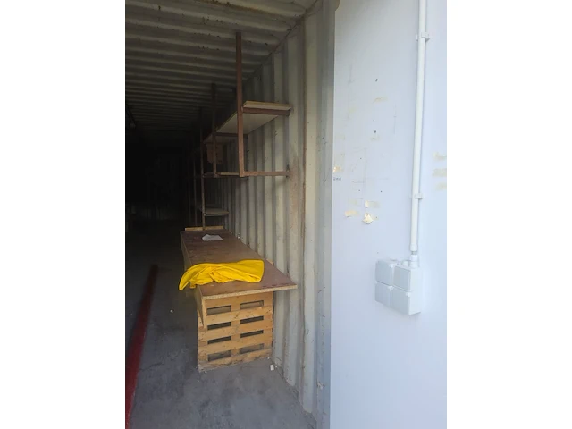 Zeecontainer - afbeelding 1 van  5