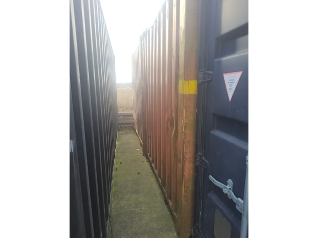Zeecontainer - afbeelding 2 van  5