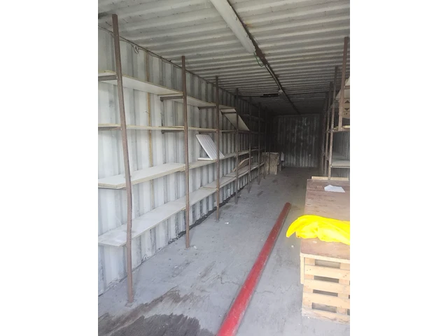 Zeecontainer - afbeelding 4 van  5