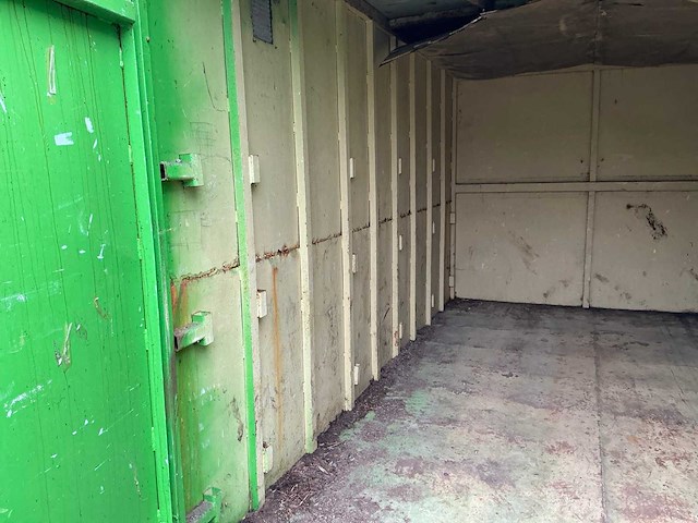 Zeecontainer - afbeelding 10 van  10