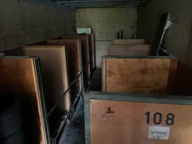 Zeecontainer - afbeelding 2 van  15