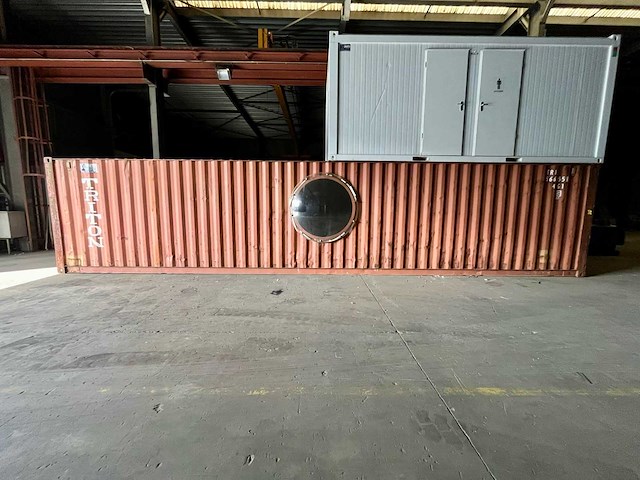 Zeecontainer - afbeelding 3 van  5