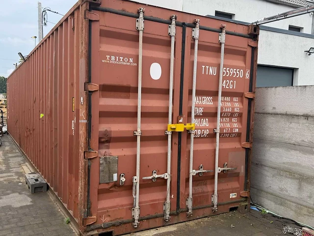Zeecontainer - afbeelding 1 van  3
