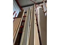 Zeer grote partij diverse houten latten, balken en panelen - afbeelding 24 van  32