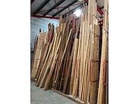 Zeer grote partij diverse houten latten, balken en panelen - afbeelding 23 van  32
