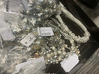 Zeer grote partij diverse juwelen en kettingen - afbeelding 16 van  52