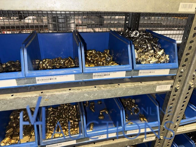 Zeer grote partij diverse machineonderdelen - afbeelding 28 van  157