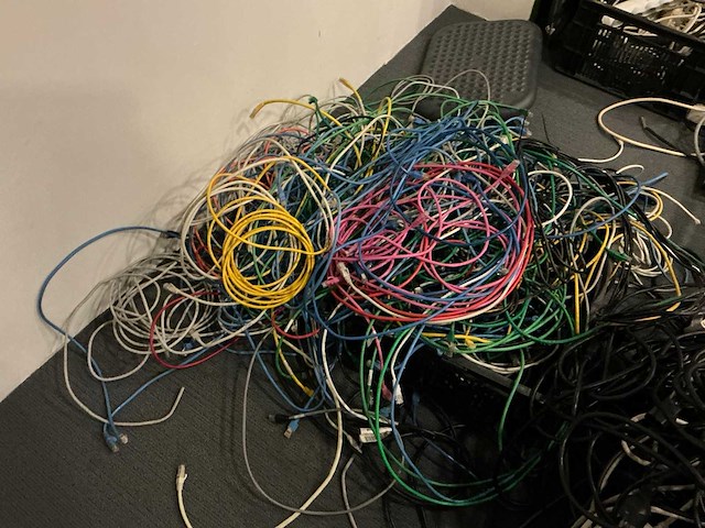 Zeer grote partij diverse pc- en netwerkkabels - afbeelding 2 van  17