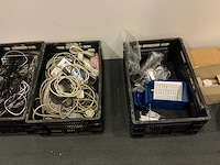 Zeer grote partij diverse pc- en netwerkkabels - afbeelding 5 van  17