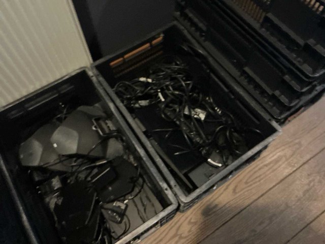 Zeer grote partij diverse pc- en netwerkkabels - afbeelding 10 van  17