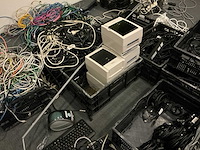 Zeer grote partij diverse pc- en netwerkkabels - afbeelding 14 van  17