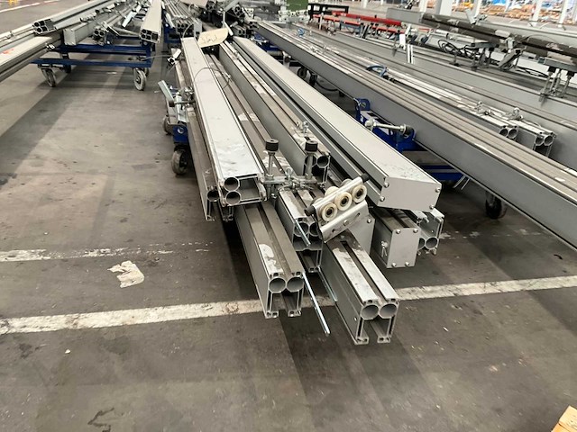 Zeer grote partij diverse rollyx alu railsystemen/lijnen (55x) - afbeelding 2 van  29