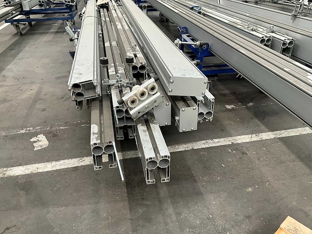 Zeer grote partij diverse rollyx alu railsystemen/lijnen (55x) - afbeelding 18 van  29