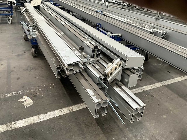 Zeer grote partij diverse rollyx alu railsystemen/lijnen (55x) - afbeelding 28 van  29