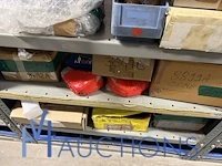 Zeer grote partij ejectorpinnen - afbeelding 8 van  118