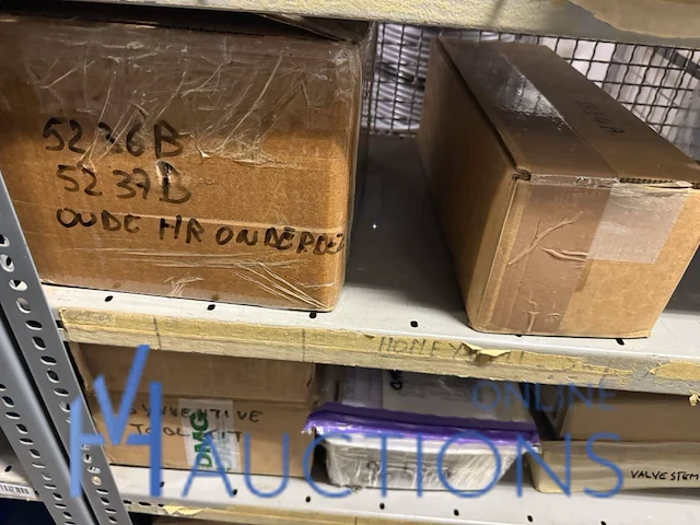 Zeer grote partij ejectorpinnen - afbeelding 93 van  118
