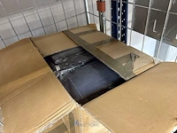 Zeer grote partij kledij - afbeelding 12 van  19
