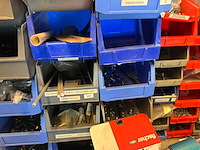 Zeer grote partij werkgereedschap en materiaal (inhoud ruimte) - afbeelding 102 van  120