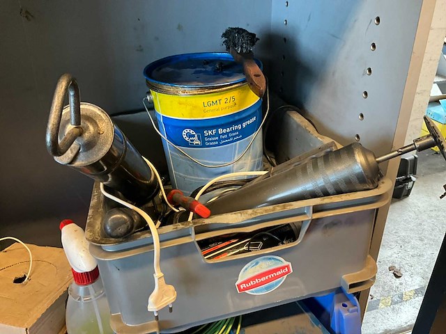 Zeer grote partij werkgereedschap en materiaal (inhoud ruimte) - afbeelding 47 van  57